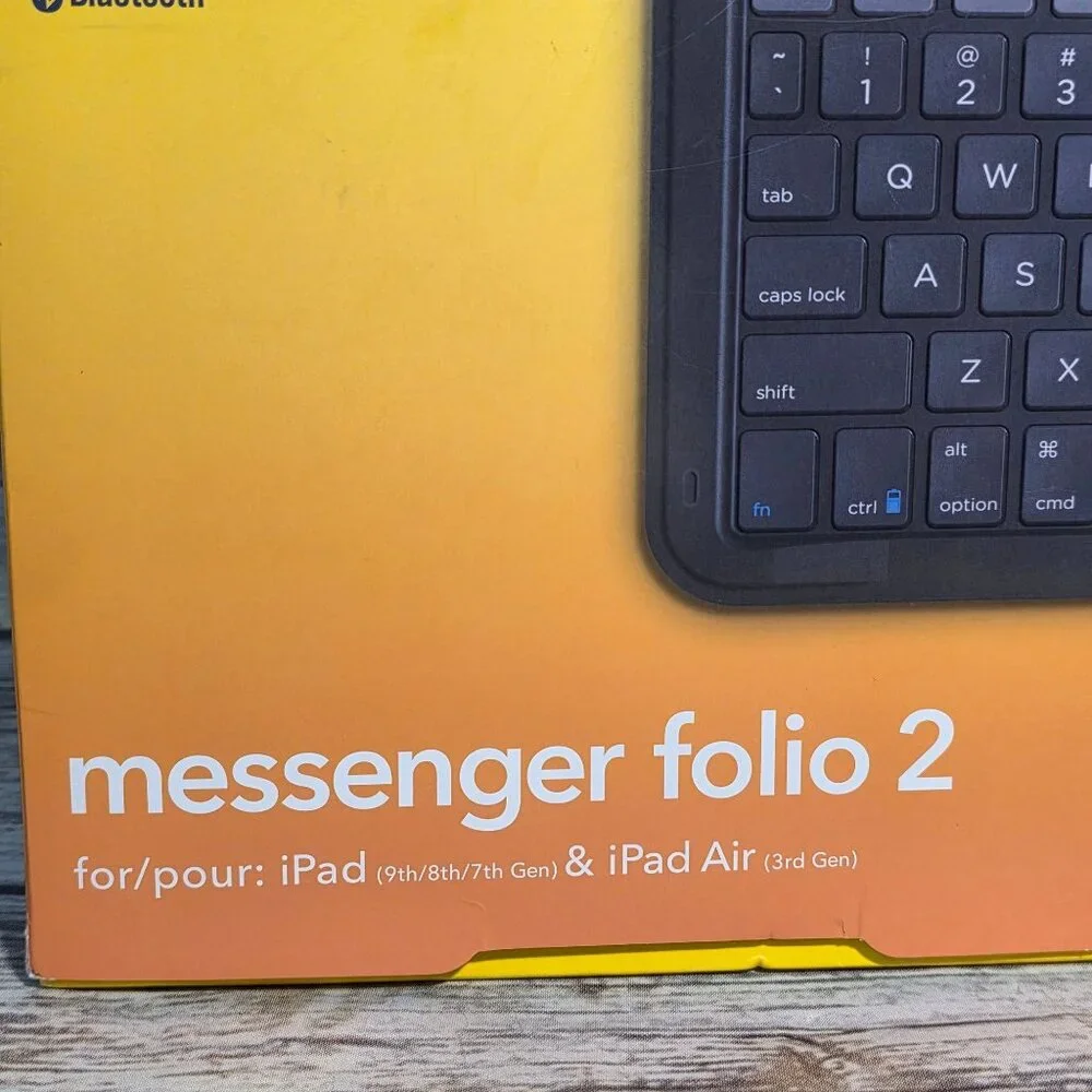 Zagg Messenger Folio 2 For iPad/iPad Air Bluetooth Keyboard Case - Black